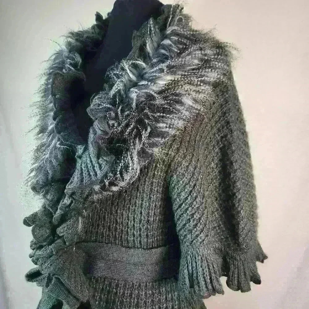 Unique Tempo Paris S/M Grey Cape Sweater Fun Neckline Fur Waist Belt Ruffled Hem - Picture 7 of 11